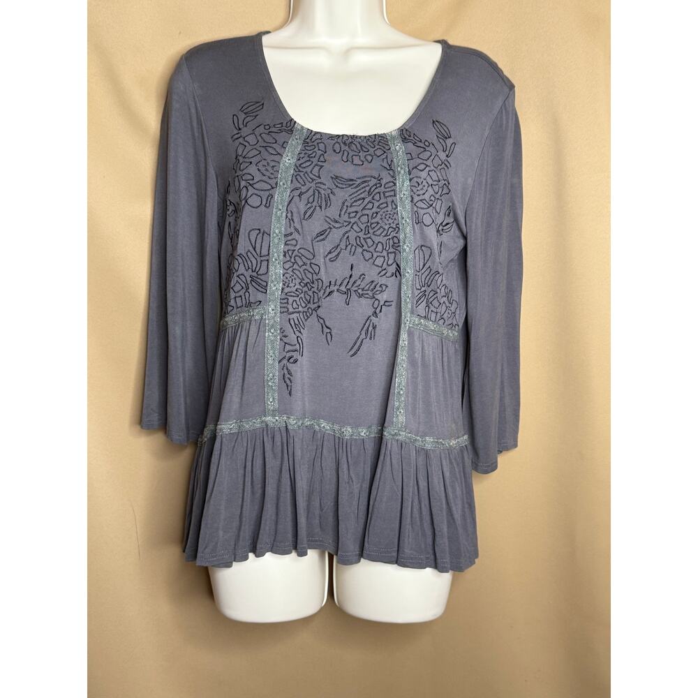 Pol Gray Embroidered 3/4 Sleeve Top S